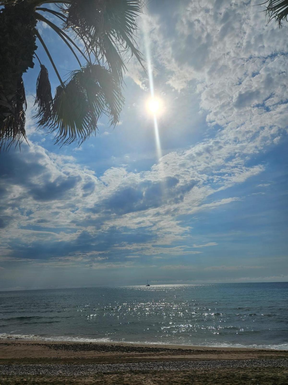 Mondrian Magic World - Sea View First Line Of The Beach オロペサ・デル・マール エクステリア 写真