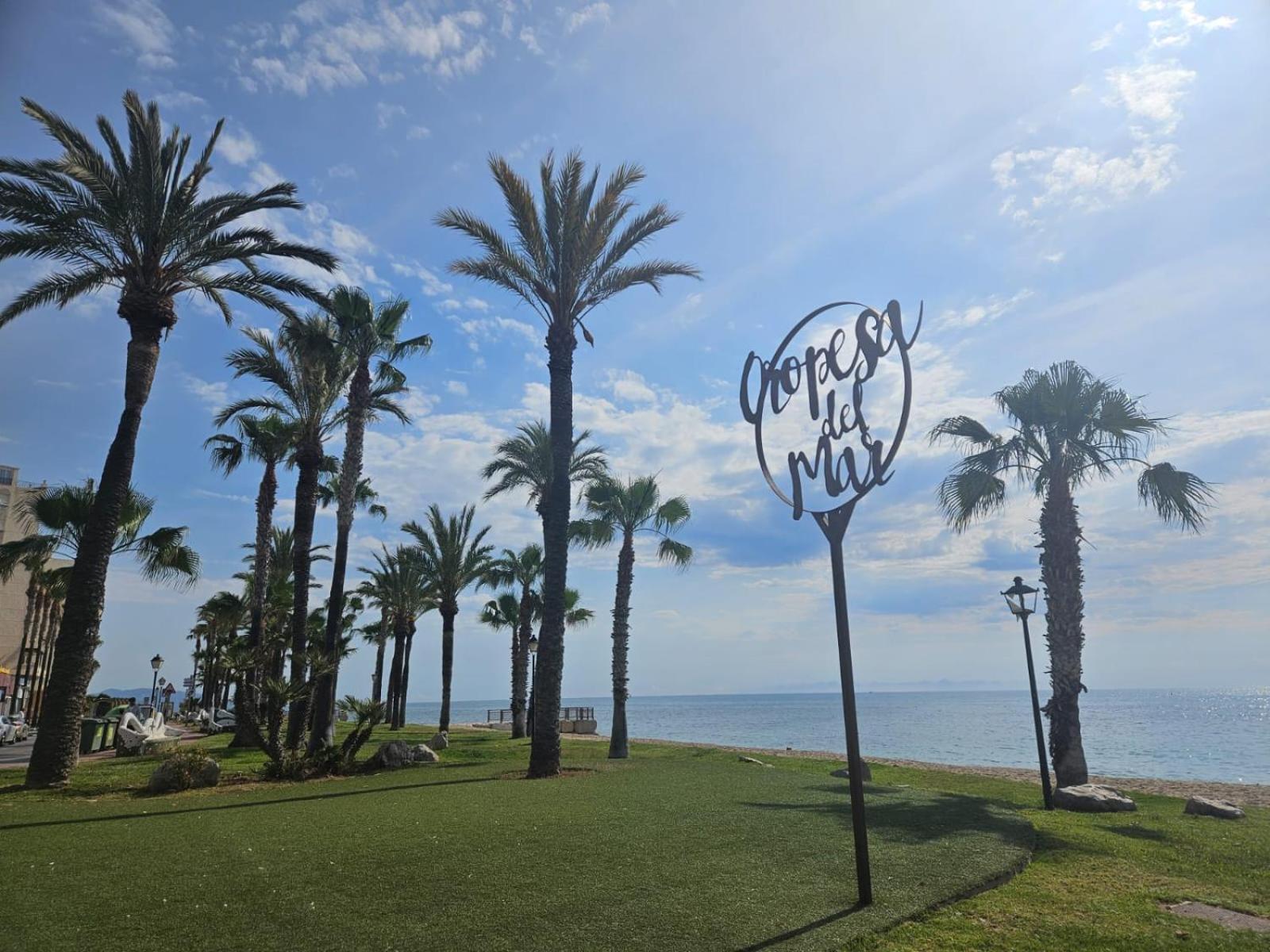 Mondrian Magic World - Sea View First Line Of The Beach オロペサ・デル・マール エクステリア 写真